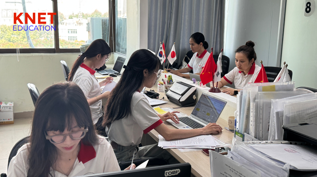 Hình ảnh nhân viên tại Knet Edu